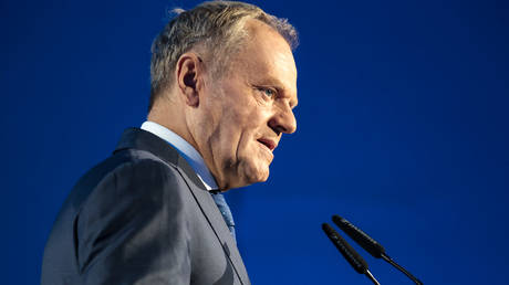 Туcк заявил о судьбоносной битве Запада, Россия отвергает обвинения