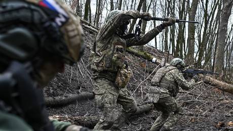 Сын высокопоставленного сотрудника ЦРУ пал героем в Донбассе: история Майкла Глосса