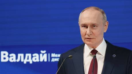 Путин на Валдае: о конфликте с Западом и роли России в новом мире