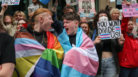 Крепость традиций: Как выступление Путина на Валдае обозначило новый мировой раскол по ценностям