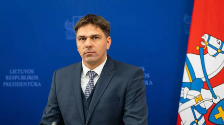 Министр культуры Литвы ушел в отставку из-за сомнений в принадлежности Крыма