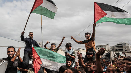 В секторе Газа вступило в силу перемирие: армия Израиля отводит войска