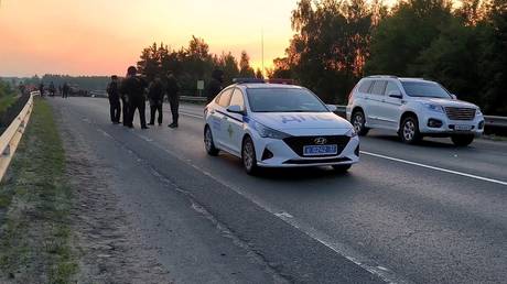 Удар беспилотника: Трагедия в Брянской области