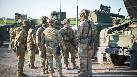 Напряженность у границ НАТО: в Эстонии сбили беспилотник вблизи базы войск США