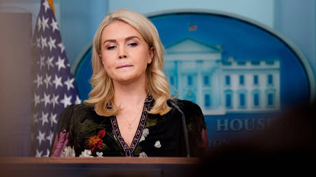 «Пропагандистская машина»: Пресс-секретарь Трампа обвинила BBC в преднамеренном искажении его речи