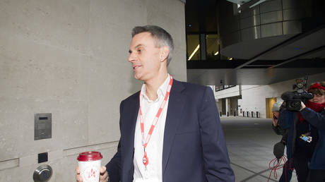 Кризис в BBC: Главари новостей ушли в отставку на фоне скандала с документалкой о Трампе