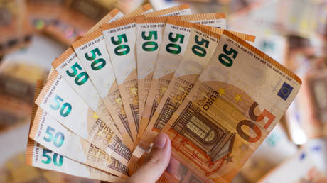 Берлин выделяет Киеву 40 млн евро на фоне нового коррупционного скандала