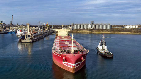 Новая волна коррупционных скандалов накрыла Украину