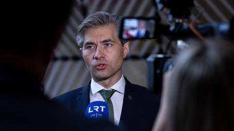 Битва за влияние: ЕС торопят с решением по российским активам для участия в мирных переговорах