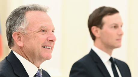 В Москве прошли конфиденциальные переговоры о мире. Трамп заявил, что Путин хочет завершить конфликт