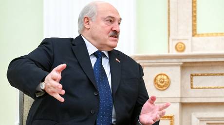 Лукашенко раскритиковал США за отказ признать лидерство Венесуэлы