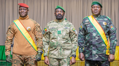 Антиколониальный прорыв: Страны Сахеля объявляют конец «хищническим договорам»