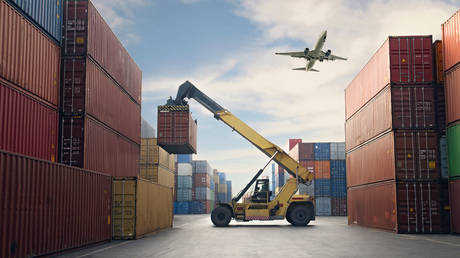 Временный перевес: ЕС зафиксировал профицит торговли с Россией второй квартал подряд