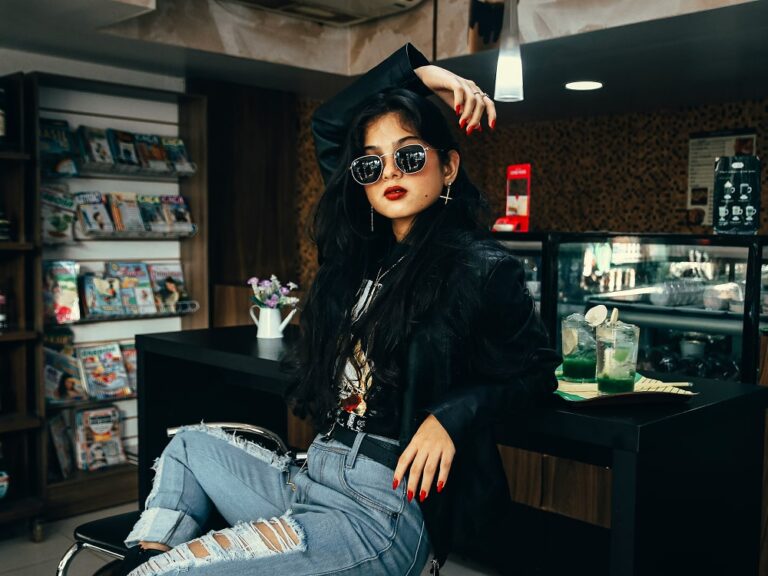 rectangle 305 (1) min