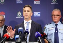 Террористический акт на пляже Бонди в Австралии: двое нападавших открыли огонь на еврейском празднике Хануки