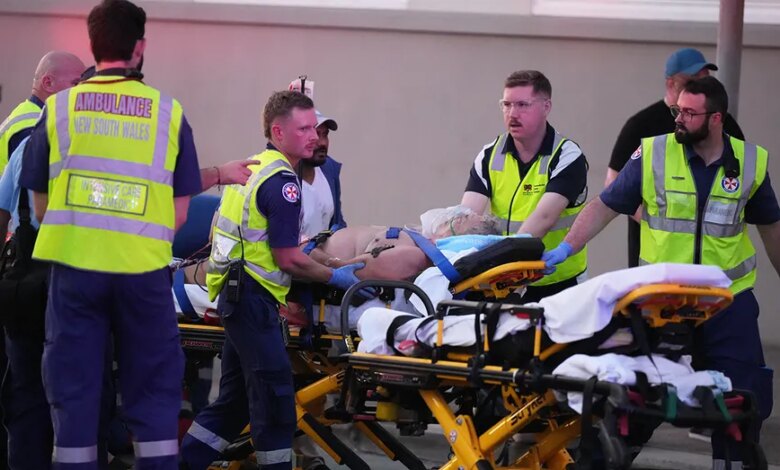 Герой Хануки: Мужчина обезоружил нападавшего в Сиднее