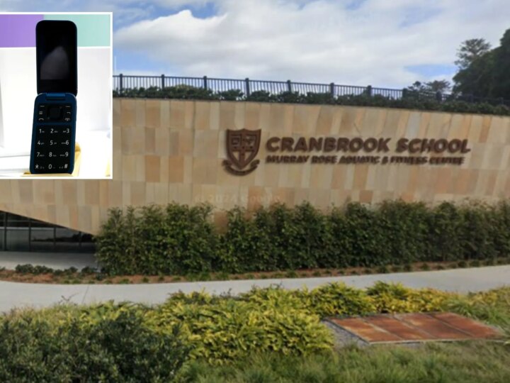 Частная школа в Сиднее переведет младшеклассников на кнопочные телефоны