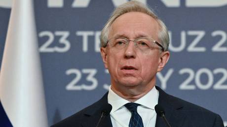 Россия готова обсудить временное внешнее управление на Украине