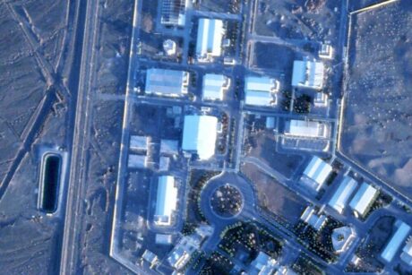 Иран восстанавливает ядерные объекты после ударов Израиля и США