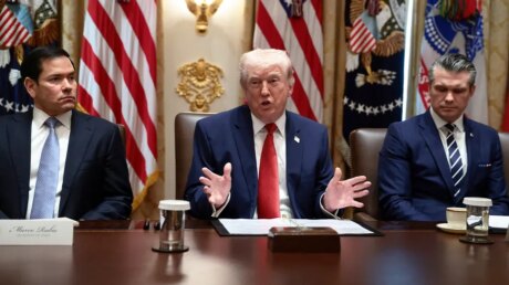 Нефтяное перемирие: США разрешили российскому танкеру с нефтью войти на Кубу