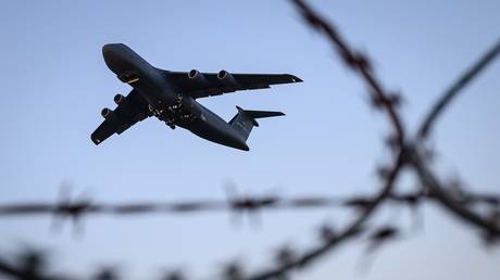 Израиль разрывает контракты с Францией после блокировки поставок оружия