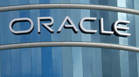Крупные увольнения в Индии: Oracle сокращает 12 000 сотрудников
