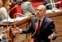 Раздор вокруг флагов ЕС: Националистический рост в Франции вызывает возмущение Парижа