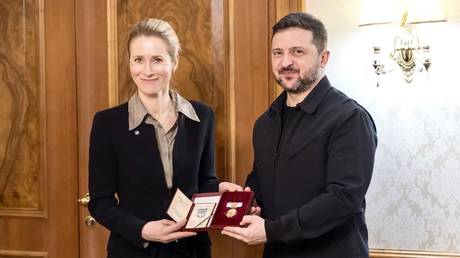 Сакральный скандал: Захарова высмеяла награждение Каллас орденом Святой Ольги