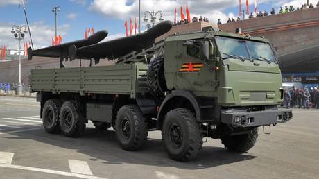 Москва атакована беспилотниками: трое погибших, десятки раненых — Россия наносит ответный удар