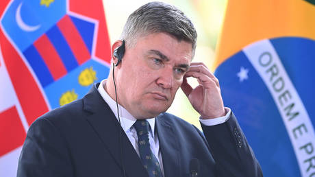 «Равно безответственно»: президент Хорватии осудил призыв Литвы атаковать Калининград