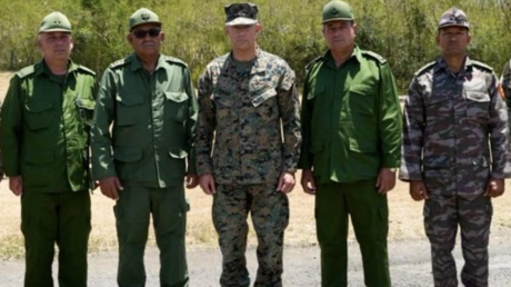 Дипломатия на острие ножа: военные США и Кубы встретились в Гуантанамо на фоне растущего давления Трампа