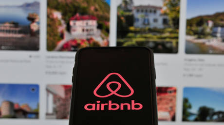 «Мирный белый район»: как цвет кожи стал причиной судебного иска против Airbnb
