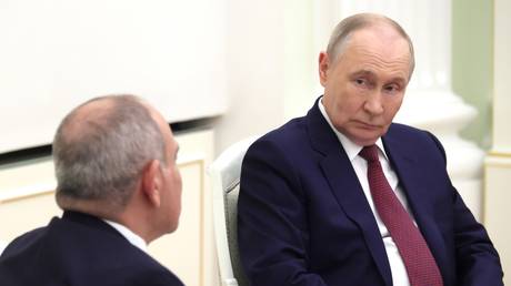 Суверенное право силы: почему Россия не обязана подстраиваться под выбор соседей