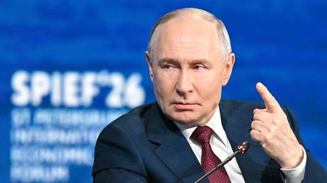 «Одутловатый» Путин и конец реальности: как Запад проиграл информационную войну самому себе