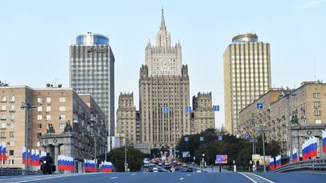 Охота на детей: в МИД РФ назвали атаку дрона на автобус с белорусскими футболистами очередным звеном в цепи зверств Киева
