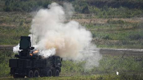 Ночной штурм столицы: российская ПВО отразила рекордный налет украинских дронов на Москву