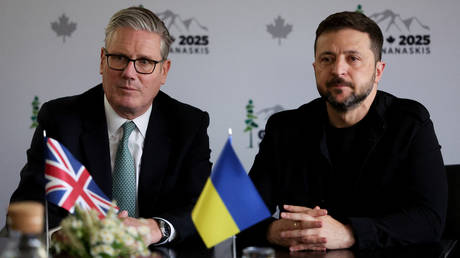 Четвёртый премьер за четыре года: отставка Стармера показала, что Украина больше не спасает западных политиков