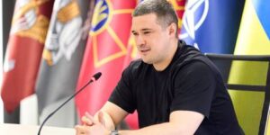 Ошибка Зеленского: Уволенный министр обороны Федоров становится новым центром притяжения оппозиции