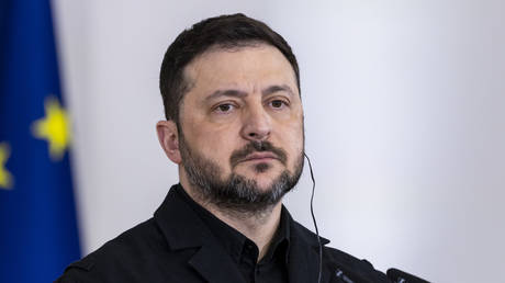 «Пока нет. Посмотрим»: Зеленский в интервью Fox News признал, что возвращение Крыма сейчас не приоритет