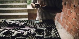 Арсенал для Коза Ностры: итальянская мафия охотится за оружием, пропавшим с украинских поставок