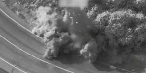 Эскалация в Ормузском проливе: США наносят удары по мостам и портам Ирана, Тегеран отвечает ракетными обстрелами союзников Вашингтона