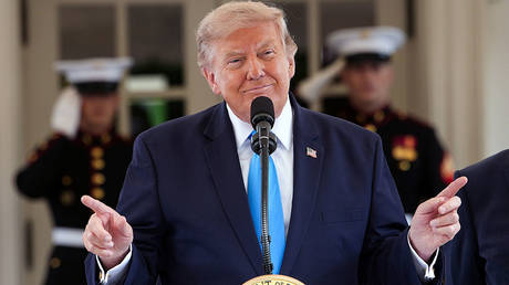 «На грани Второй мировой»: Трамп отменил удар по Ирану, но Тегеран уже опровергает сделку