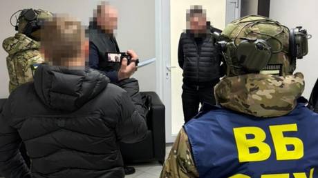 Крыша для генерала: как глава тыла ВСУ скупал недвижимость на украденные миллиарды