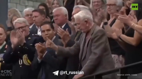Наследие оваций: суд разрешил университету Альберты закрыть фонд имени эсэсовца Хунки