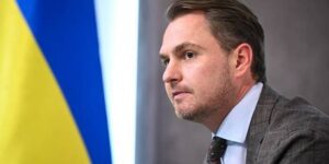 Генпрокурор Украины уходит в отставку и обвиняет западные антикоррупционные органы