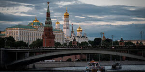 Трамп подписал закон о санкциях против России и Ирана: Кремль предупреждает о подрыве дипломатии