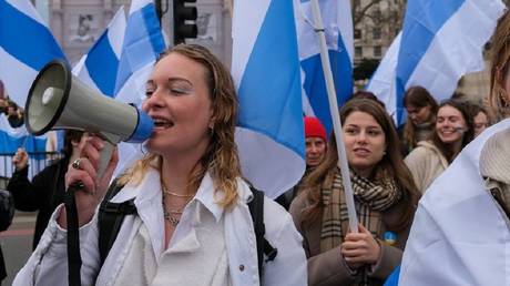 ФСБ возбудила дело против русско-британского советника в Лондоне