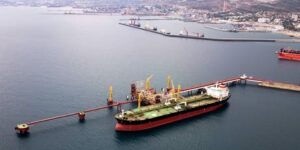Россия заработала рекордные $2,75 млрд на морском экспорте нефти за неделю
