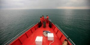 В Яванском море пропало пассажирское судно с 241 человеком на борту