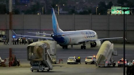 Нападение в кабине пилотов FlyDubai: второй пилот использовал аварийный топор